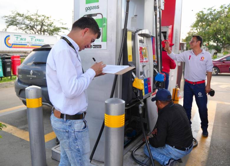  Los hallazgos relacionados con el incumplimiento en precios serán remitidos a la Superintendencia de Industria y Comercio, entidad encargada de adelantar las investigaciones correspondientes. Foto: Cortesía