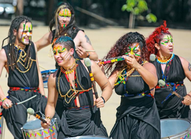 Con su ritmo, Kipará cautivó a los asistentes del Carnaval de Ríosucio. FOTO: Manuel Saldarriaga.