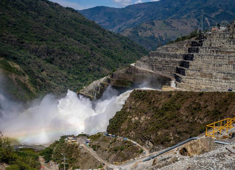 Los parlamentarios instaron a que se garantice el cumplimiento del cronograma de la obra. FOTO JUAN ANTONIO SÁNCHEZ