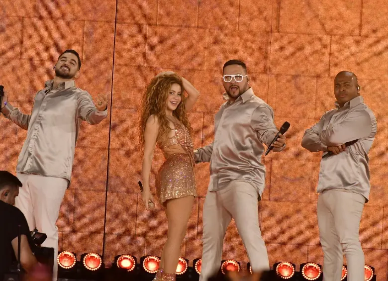 El boom mediático y cultural en que se convirtió que Shakira y el Grupo Niche cantaran juntos en Cali