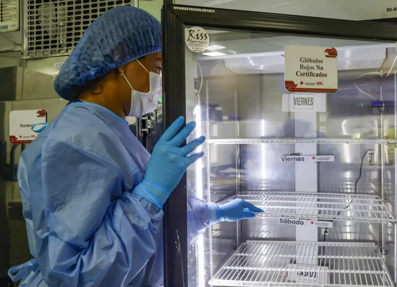 Imagen de referencia para retratar la escasez de sangre en un banco de la ciudad. Foto: Manuel Saldarriaga Quintero