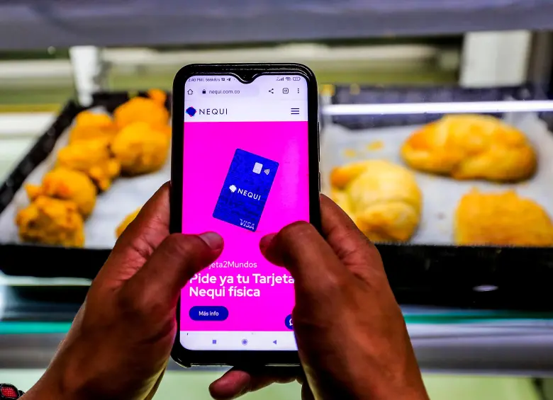 La intermitencia en los servios de Nequi causan críticas de los usuarios en redes sociales. FOTO: EL COLOMBIANO