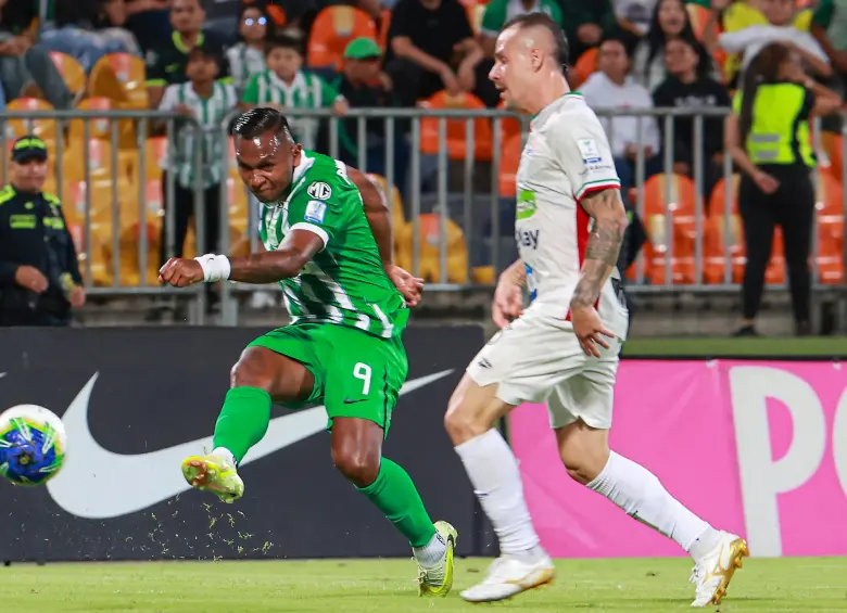 Tras el amistoso contra Caldas, Alfredo Morelos anotó ya su segundo gol por Liga BetPlay 2-2026. Foto: Manuel Saldarriaga Quintero.