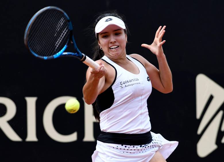 Camila, defensora del título, avanzó a octavos de la Copa que se disputa en Bogotá. FOTO cortesía colsanitas