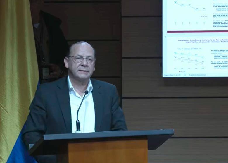 El ministro de Hacienda, Germán Ávila, detalló los principales indicadores del Marco Fiscal de Mediano Plazo. FOTO Tomada de YouTube