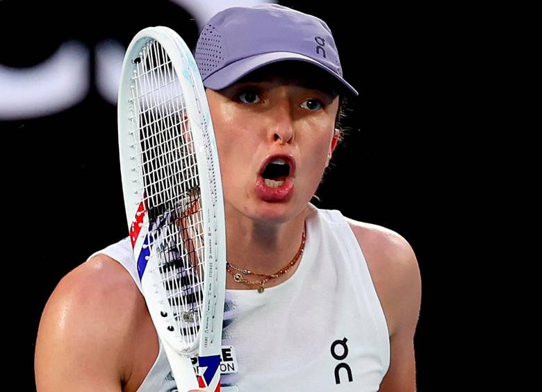 La tenista polaca Iga Swiatek es una de las mejores del mundo. Busca ganar el Abierto de Australia, el único grande que no ha conseguido. Foto: tomada del x de @AustralianOpen