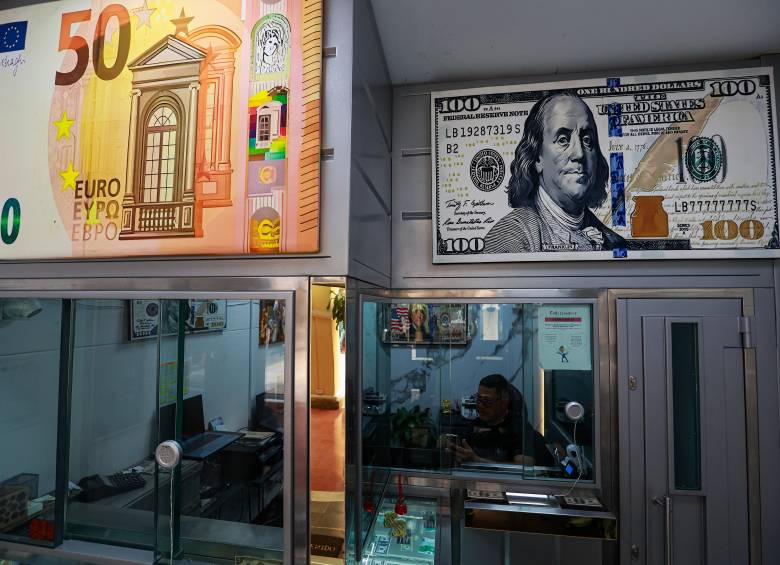 El euro se cotizó hoy en Colombia a $3.920,30, según el Banco de la República. FOTO Manuel Saldarriaga