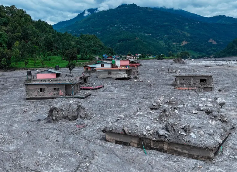 Según la oenegé Save the Children, al menos 69 escuelas fueron destruidas por la crecida en el Tíbet. FOTO GETTY 