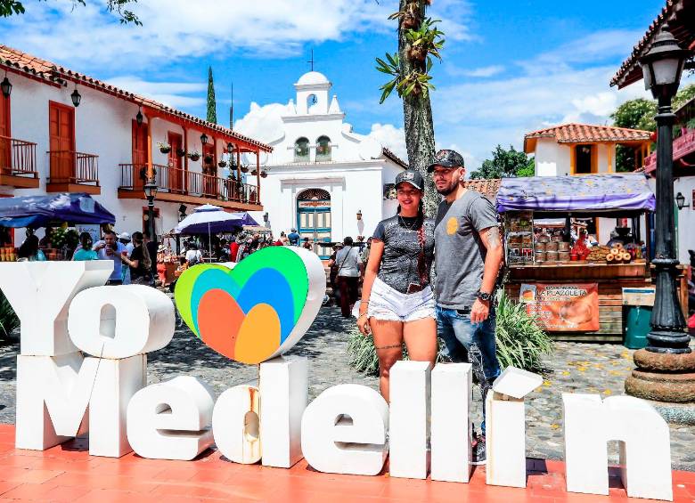 El 2025 fue un año récord para el turismo en la ciudad, con un incremento del 11% en la llegada de viajeros internacionales a la ciudad, alcanzando casi 2,1 millones de visitantes. FOTO Camilo Suárez.
