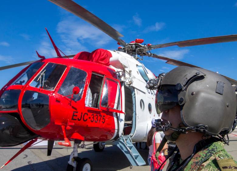 El helicóptero de la Operación Jaque en operaciones humanitarias. FOTO: Archivo EL COLOMBIANO