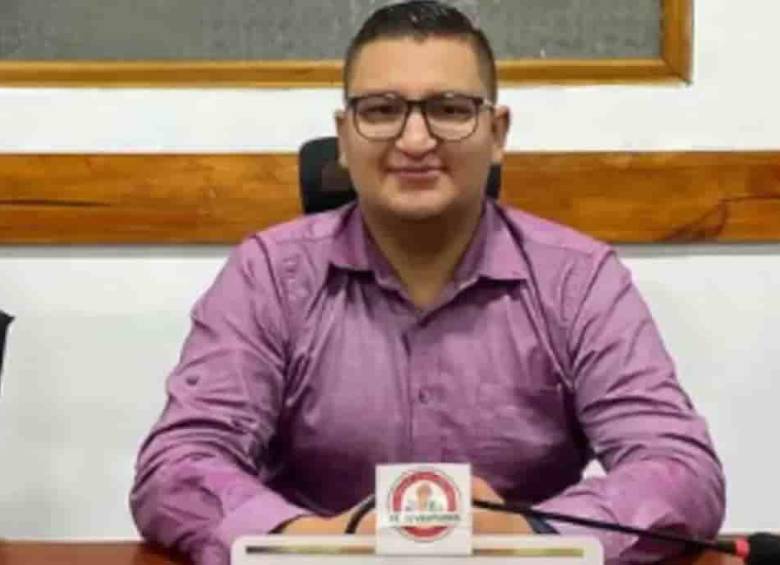 El corporado pidió a la ciudadanía que denuncie si también fueron víctimas de hurto durante las fiestas. FOTO: CORTESÍA