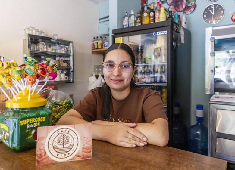 A sus 23 años, Leidy encontró en Café Vida la certeza de que podía asumir retos que antes consideraba imposibles de superar. FOTO Camilo suárez