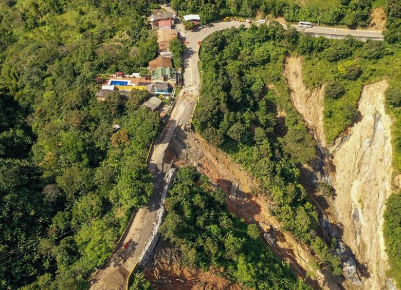La reparación del daño tomaría seis meses, trabajos de 24 horas e inversiones por más de $10.000 millones. FOTO manuel saldarriaga 