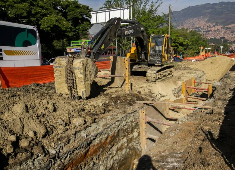 La ampliación de Carabobo Norte es una intervención que empieza a la altura del Jardín Botánico y se extiende hasta el Puente de la Madre Laura. FOTO Julio C. Herrera