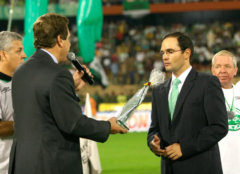Víctor Marulanda, en su época como presidente de Atlético Nacional, en 2010. Está de regreso. FOTO JUAN ANTONIO SÁNCHEZ