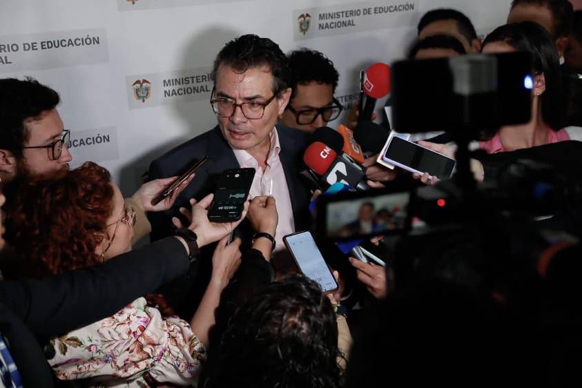 El actual ministro de educación dirigió la cartera de salud entre 2012 y 2018. FOTO: CORTESÍA