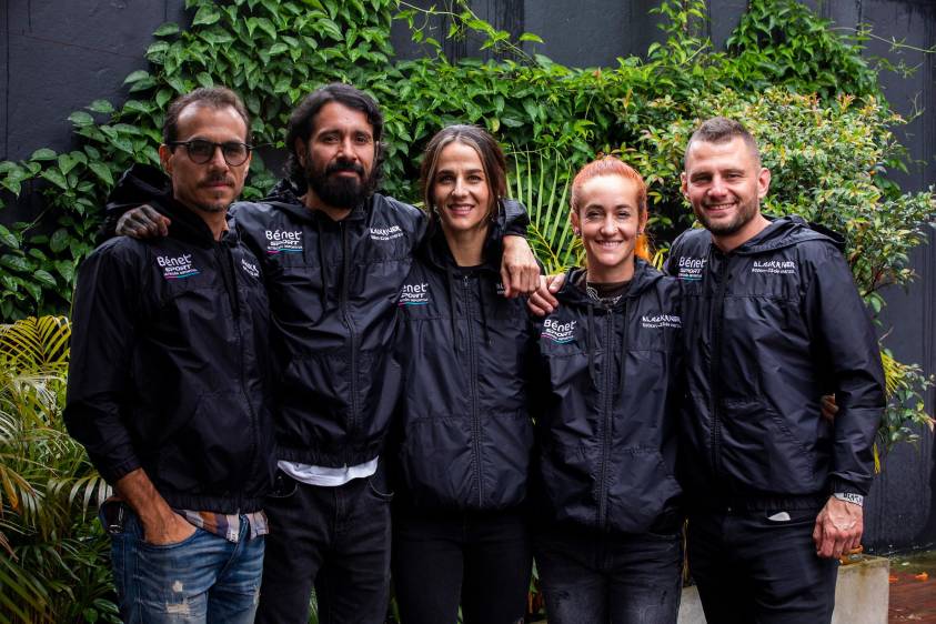 Los deportistas David Rojas, Manuel Agudelo, Alejandra Correa, Adriana Restrepo, Pablo Machado y Santiago Agudelo (no está en la foto) son BlackRiver. Les espera un gran reto. FOTO Carlos velásquez