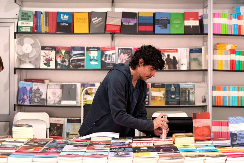 “Las ferias del libro son la oportunidad de ponerle cara a los lectores”