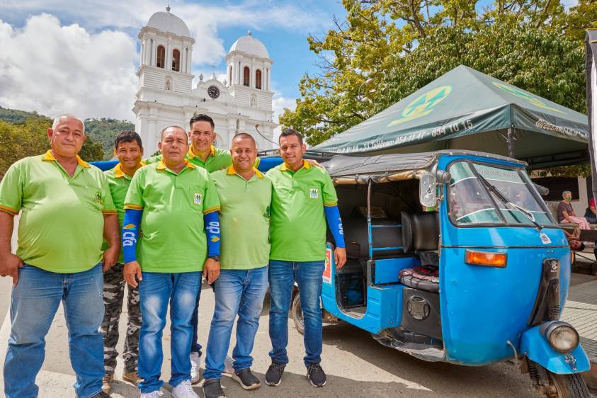Con el desarrollo de capacidades individuales, sociales y relacionales, mejora la competitividad de los circuitos económicos territoriales. Foto CORTESÍA. 