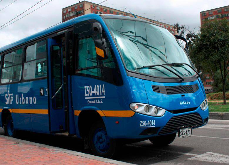 Siete buses del SITP resultaron afectados tras incendio en paradero de la localidad de Bosa FOTO: Colprensa
