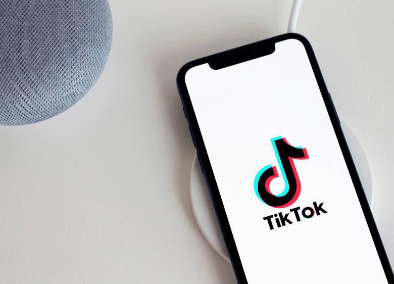 TikTok, red social de videos cortos en formato vertical. FOTO Pixabay