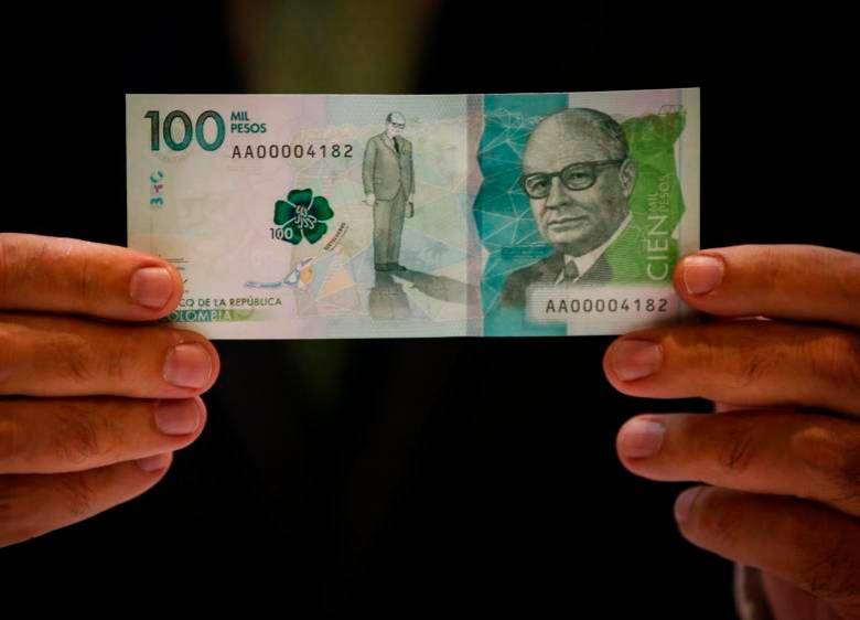 A septiembre, 34,5 millones de adultos contaban con al menos un producto financiero en Colombia. FOTO: ARCHIVO.