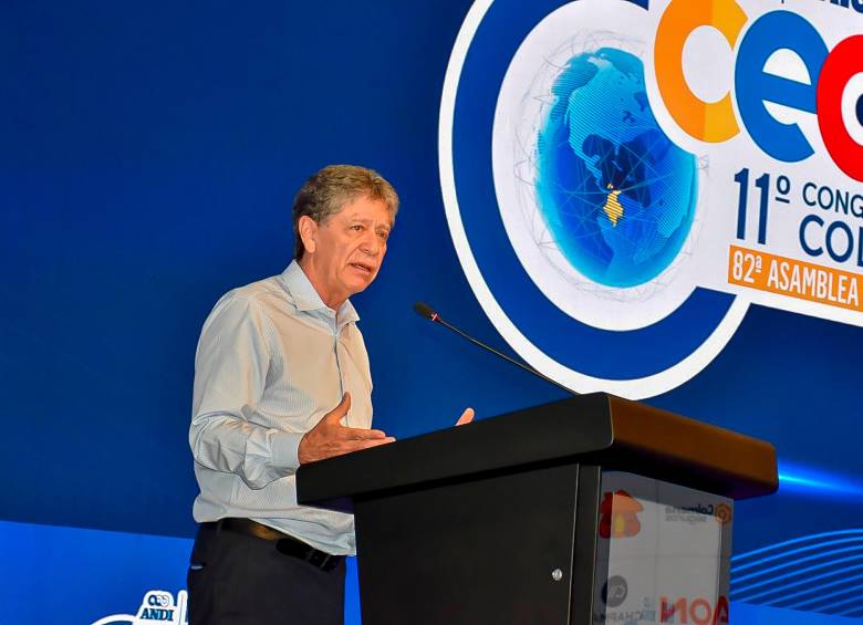 Bruce Mac Master, presidente de la Andi, planteó recuperar la confianza y construir acuerdos para impulsar el desarrollo del país. FOTO cortesía Andi