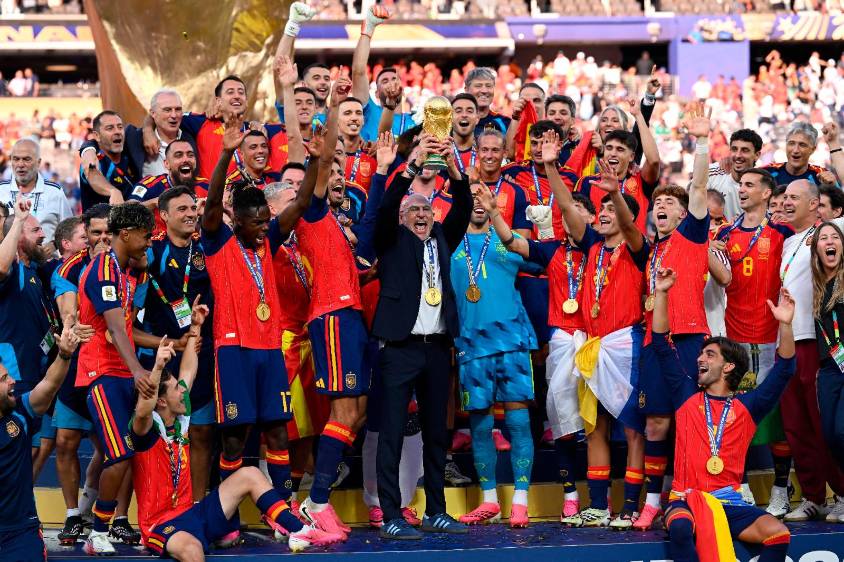Con gol del delantero del Barcelona, Ferran Torres, España venció a Argentina en Nueva York. Foto: Getty