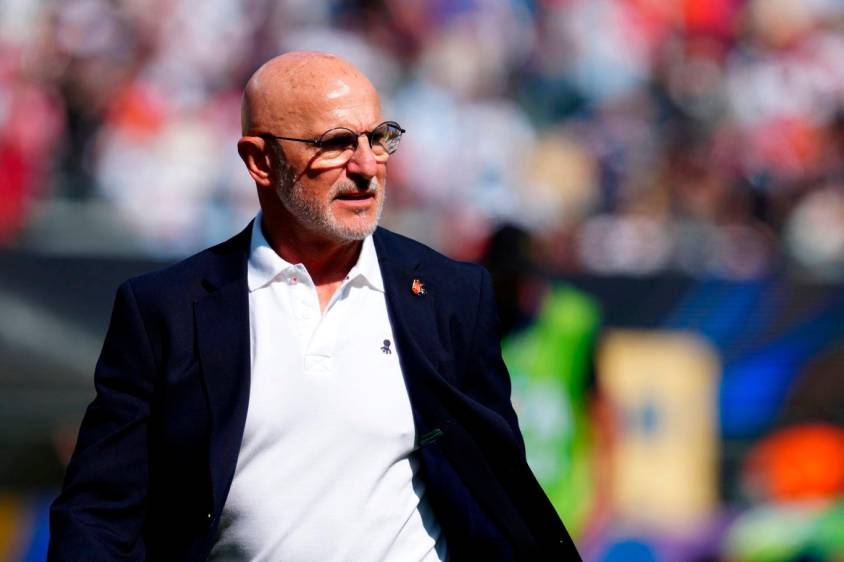 El técnico Luis de la Fuente llevó a España a su segundo título en la Copa Mundo, venciendo 1-0 a Argentina en el tiempo extra, terminando invicto en el campeonato. FOTO GETTY 