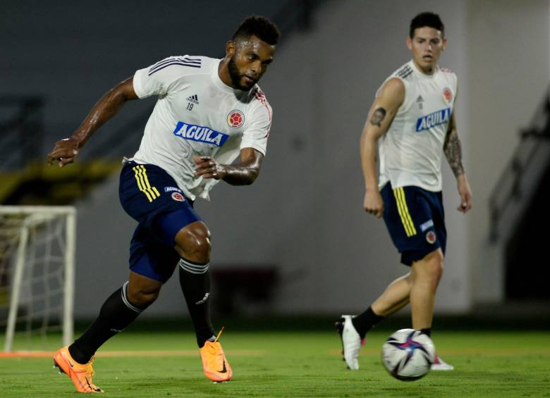 Miguel Ángel Borja, quien anotó en el último triunfo de Colombia en las eliminatorias, es una de las esperanzas de gol. FOTO FCF