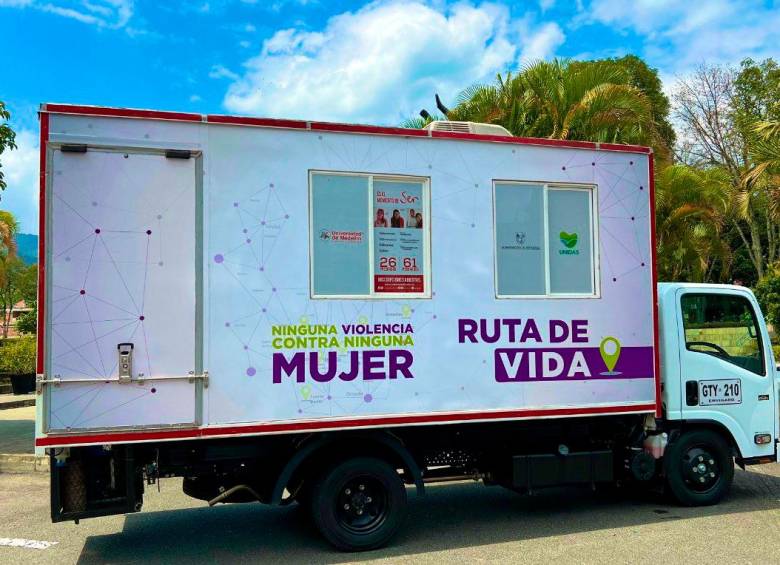 Una móvil de atención psicológica y jurídica llegará a 17 municipios de Antioquia para prevenir y atender las violencias contra las mujeres. FOTO: CORTESÍA