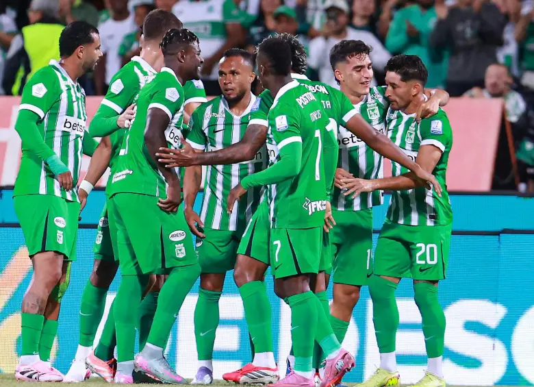 Atlético Nacional es uno de los equipos que muestra un gran rendimiento en el actual torneo. Con Diego Arias, sus jugadores han encontrado equilibrio. Foto Manuel Saldarriaga Quintero.