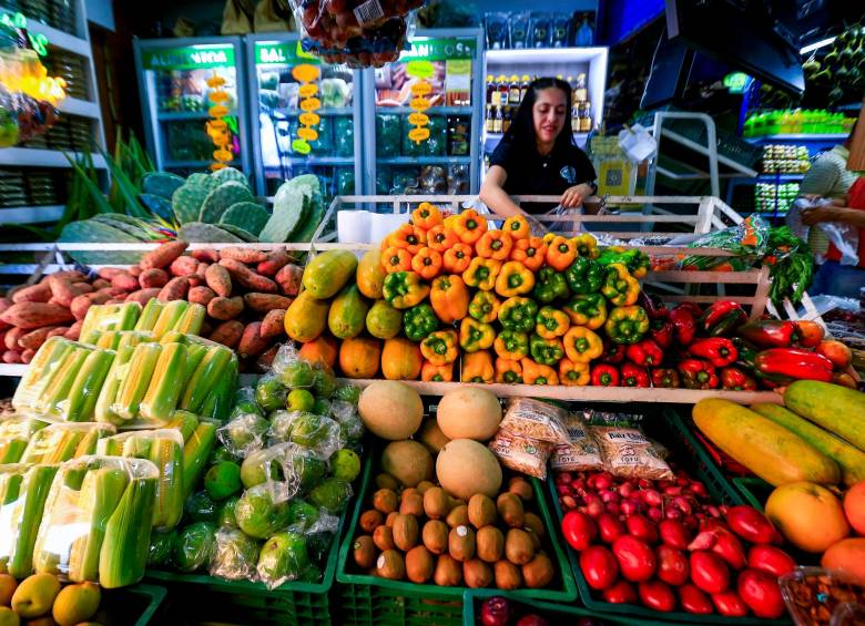 La inflación en Colombia en 2022 se ubicó en 13,12%, impulsada por el costo de los alimentos. Fue la más alta de este siglo. FOTO Julio César Herrera