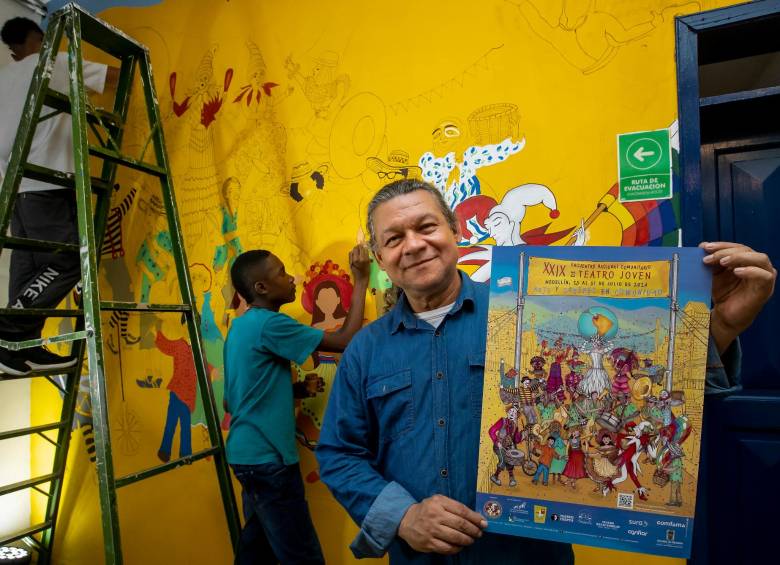 Jorge Blandón es el director creativo de Nuestra Gente, la corporación encargada del Encuentro de Teatro comunitario Este evento llega a su edición 29 y este año tiene a Cuba como país invitado. FOTO jaime pérez. 