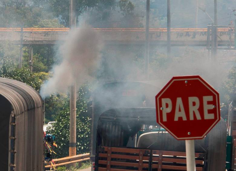 Buena parte de la contaminación es producida por el uso de combustibles fósiles. Foto: EL COLOMBIANO