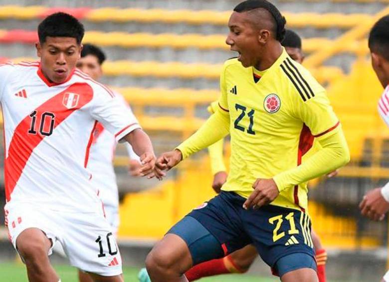 Rafael Santos Mercado con la camiseta de la Selección Sub-17. FOTO FCF