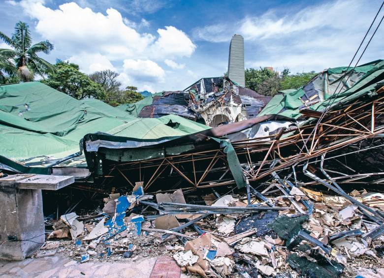 Tras una falla estructural en uno de sus muros, la estructura colapsó el 7 de octubre de 2018. Por fortuna no hubo heridos. FOTO: Jaime Pérez.