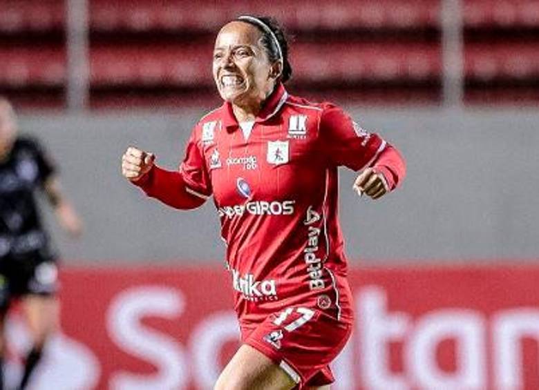 Wendy Bonilla celebró la anotación del América. FOTO: TOMADA DE TWITTER @LibertadoresFEM