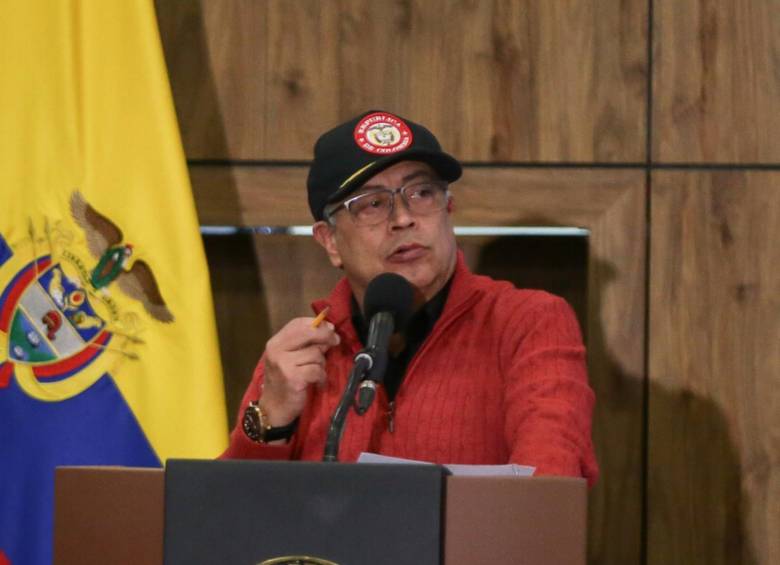 El jefe de Estado en un evento en el Hotel Tequendamita para tratar la reforma agraria. FOTO: EL COLOMBIANO 