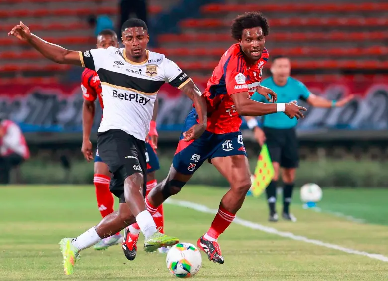 DIM recibe al Internacional de Bogotá en el Atanasio. FOTO MANUEL SALDARRIAGA