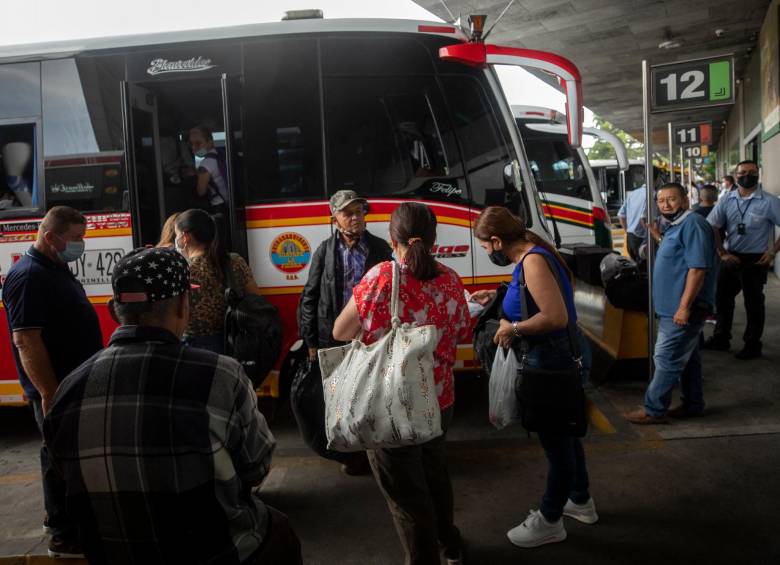 RedBus en Colombia cubre 3.600 rutas a través de las transportadoras aliadas, que están distribuidas en 22 terminales del país. FOTO Camilo Suárez 