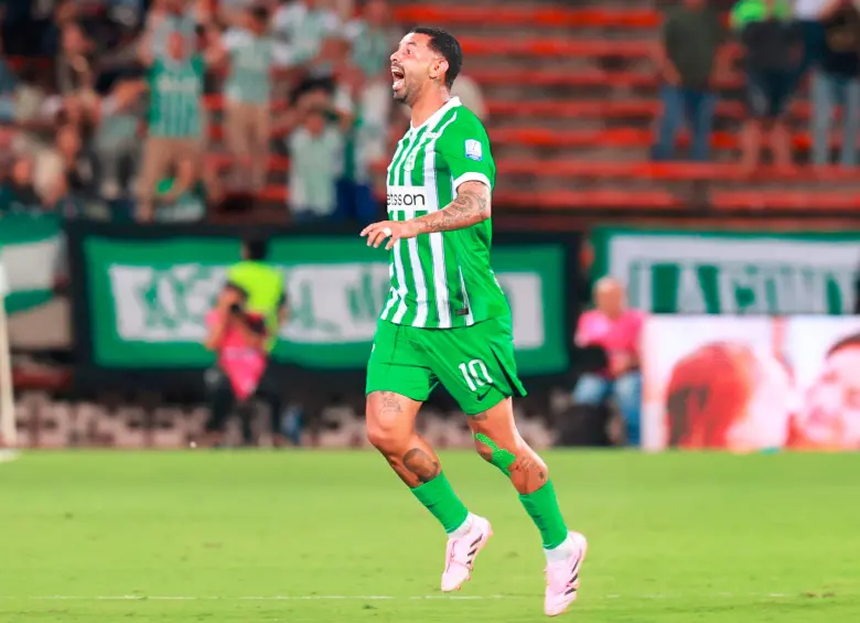 Edwin Cardona marcó el golazo de la fecha. FOTO MANUEL SALDARRIAGA