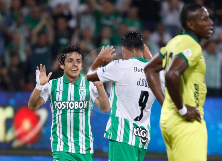 Atlético Nacional venció a Bucaramanga en el Atanasio Girardot y llega a doce puntos en la tabla de posiciones de la Liga Betplya. . FOTO MANUEL SALDARRIAGA