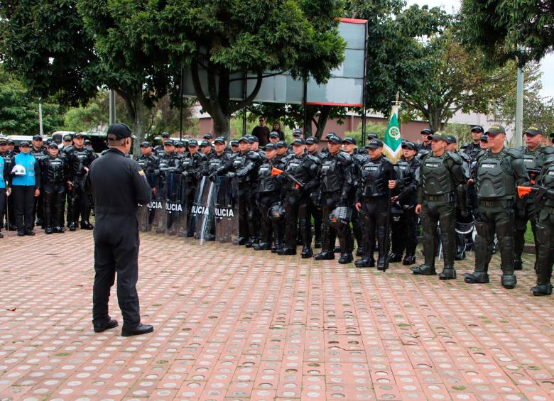 Encuesta de Datexco muestra que apoyo al Undmo (antiguo Esmad) llegó por primera vez al 45 %