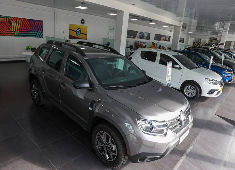 Según la Andi y Fenalco el mercado del sector automotor inició 2026 con un sólido desempeño, al contabilizar 19.969 vehículos nuevos en enero, lo que representó un crecimiento del 38,7% frente al mismo mes de 2025. FOTO Manuel Saldarriaga