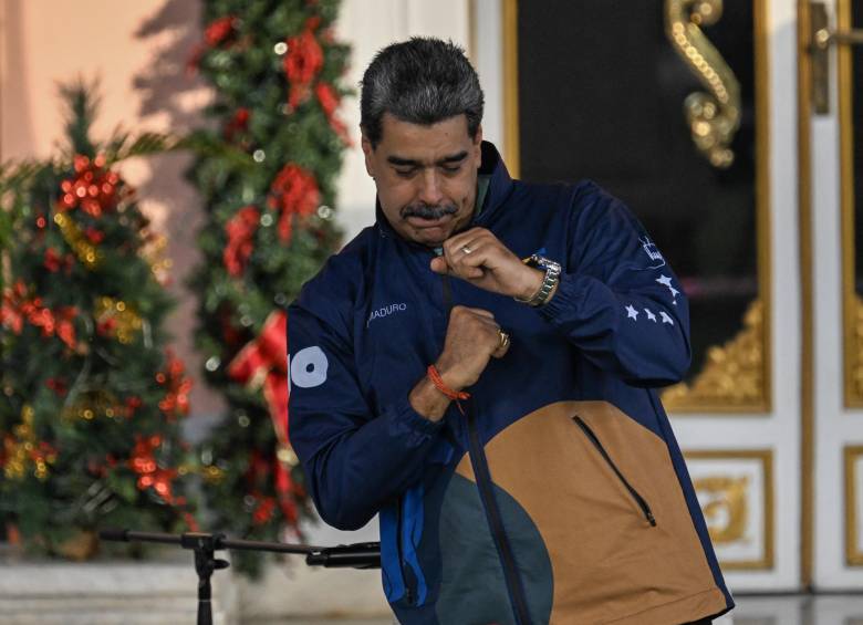 Los bailes en público fueron una parte de las desestimaciones que tuvo Maduro sobre las amenazas de Trump, algo que le habría costado su libertad. Foto: Juan Barreto/ AFP