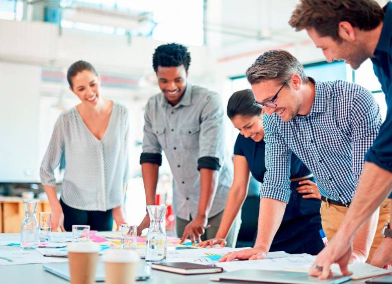 Becas en Medellín para maestrías en ciencia tecnología, ingeniería y matemáticas . Foto: Shutterstock
