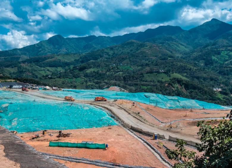 El relleno sanitario La Pradera cuenta con una capacidad de 440 hectáreas y tiene vida útil hasta 2023, se gestiona un nuevo vaso que funcionaría hasta 2030. FOTO cortesía emvarias