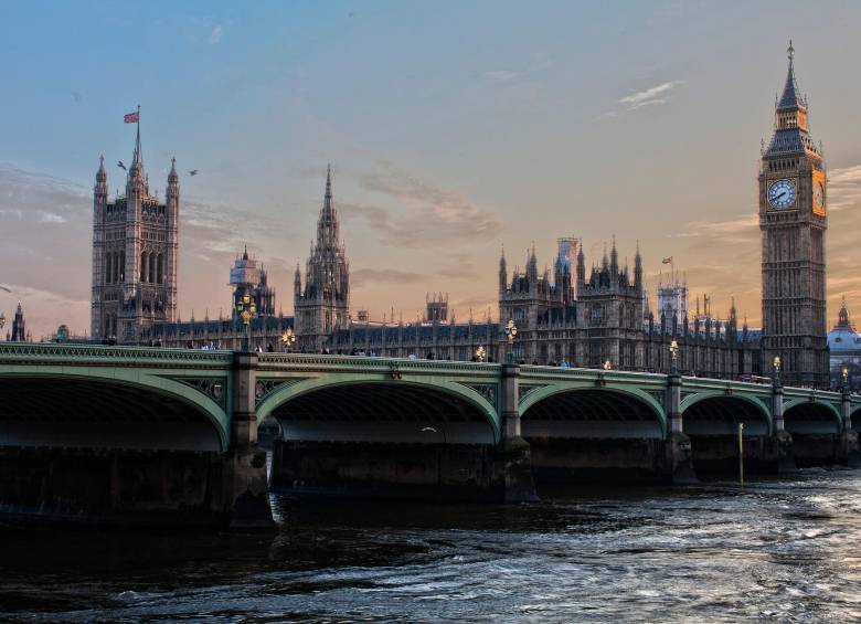 Palacio de Westminster y torre Big Ben en Londres, Reino Unido. FOTO Cortsía Adam Derewecki /Pixabay 