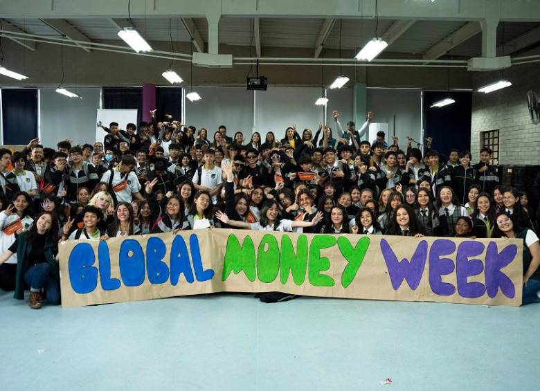 La Global Money Week tiene como propósito destacar la importancia de la administración inteligente de los recursos y el ahorro para el futuro de los jóvenes. FOTO: Cortesía